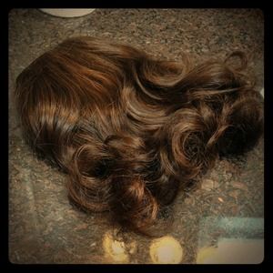 Jessica Simpson Hairdo extensions