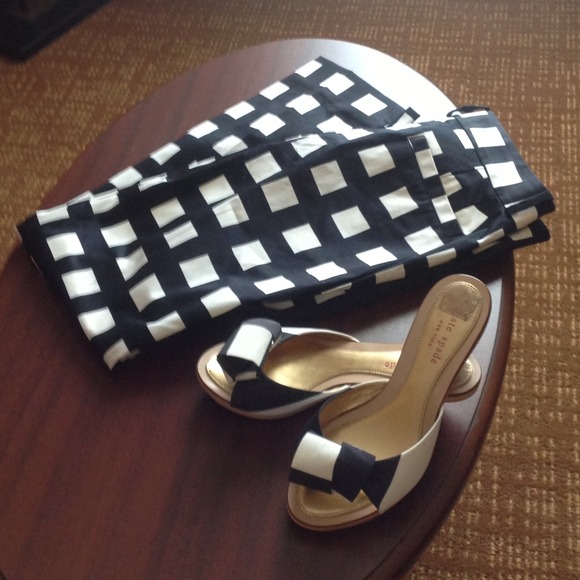 How cute are these pants and shoes?