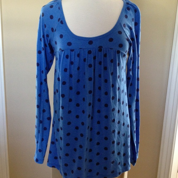 L/S Tee - medium blue w/ navy dots