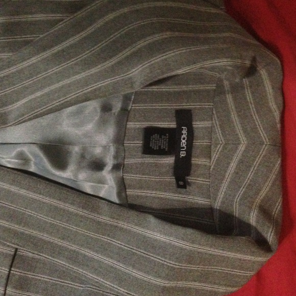 SOLD - Picture 4 of 4