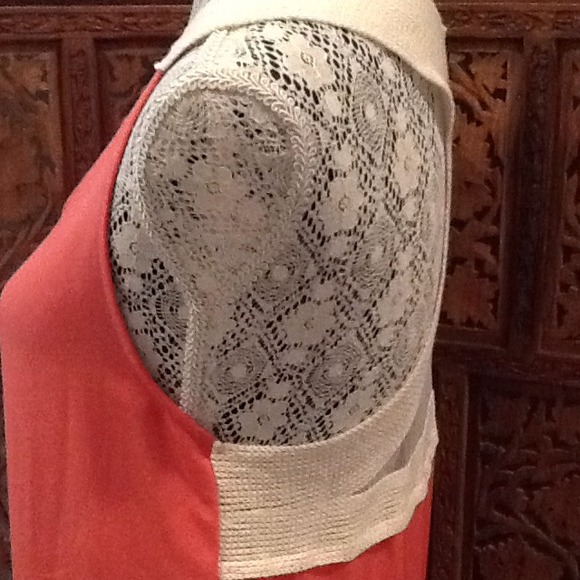 *** SOLD***Gorgeous Hi-Low Dress - Picture 3 of 3