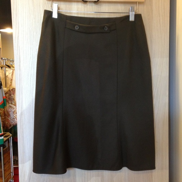 Valentino Sz 6 Olive Wool Button Detail Skirt