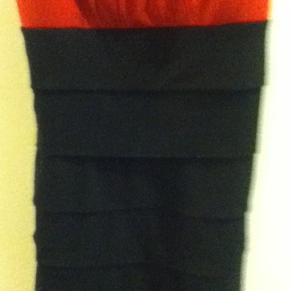 Red and black tank club dress - Picture 3 of 3