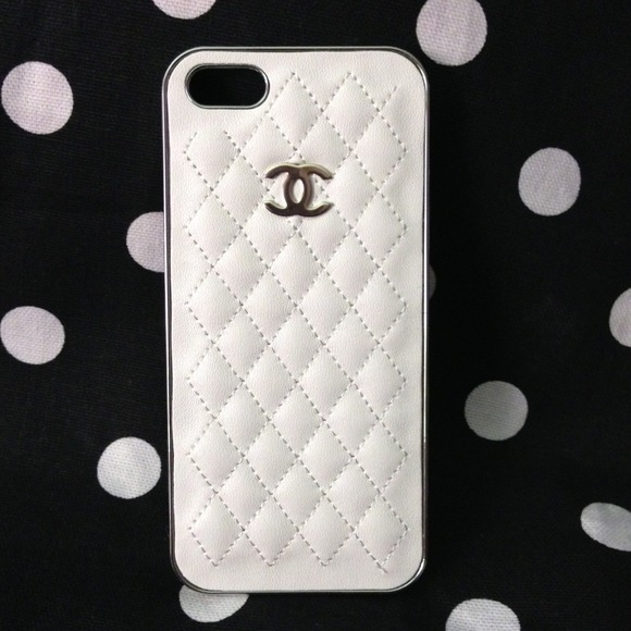 CHANEL Accessories - White Quilted Iphone 5 Case Chanel Inspired