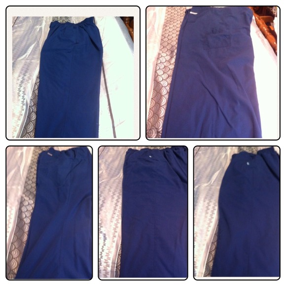 Bundle for mcdcnk- 5 pairs scrub pants