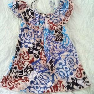 Off the shoulder with lil straps cute print