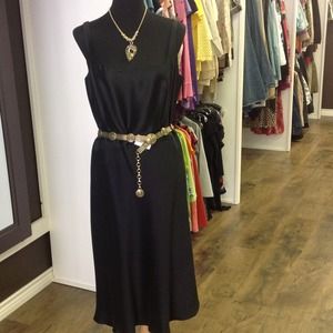 REDUCED🔴🔴Ann Taylor lil black dress