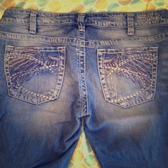 Like NEW Silver Jean Capris! Size 33, Tuesdays!