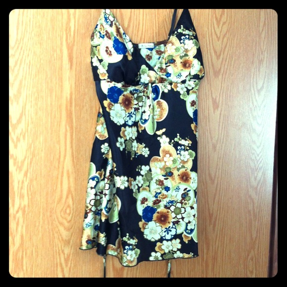 Spaghetti Strap Retro Shirt