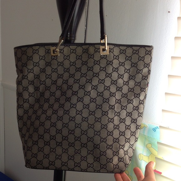 Gucci purse