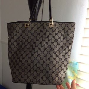 Gucci purse
