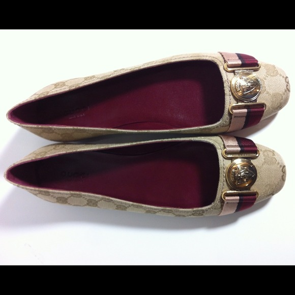 ❌SOLD❌Gucci Monogram Flats - NIB 39C - Picture 3 of 4