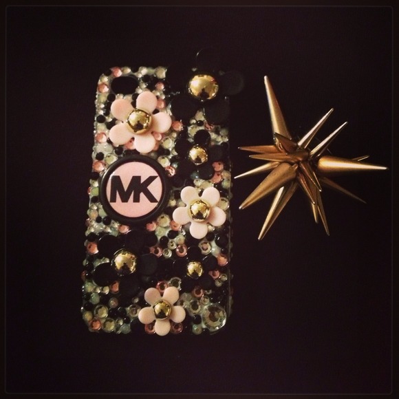 Custom iPhone 4/4s case
