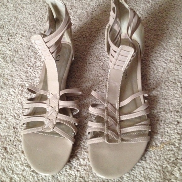 SOLD Chinese Laundray nude sandal