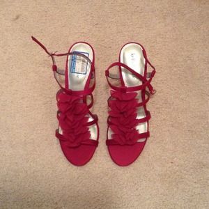 Fuschia dress sandals. Never worn!!!!