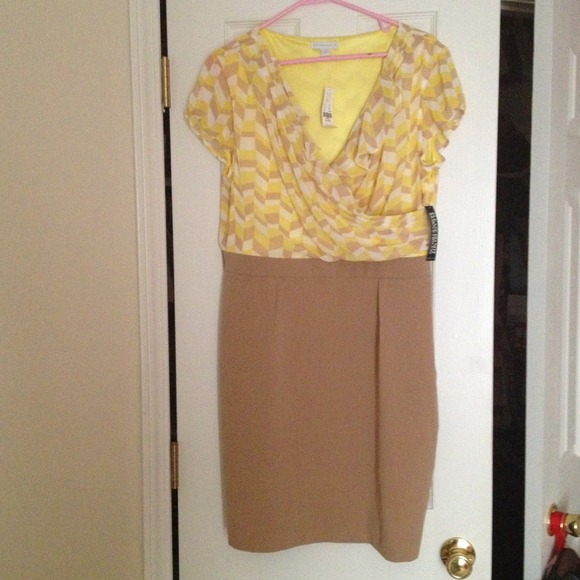 SOLD New York and Company Dress