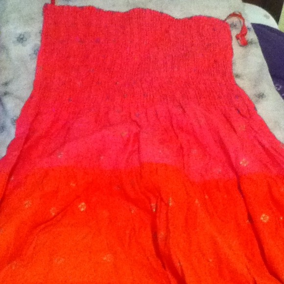 Cute strapless Dress