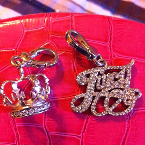 Bundled juicy charms