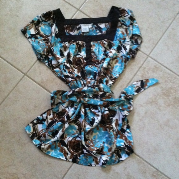 Rose print blouse