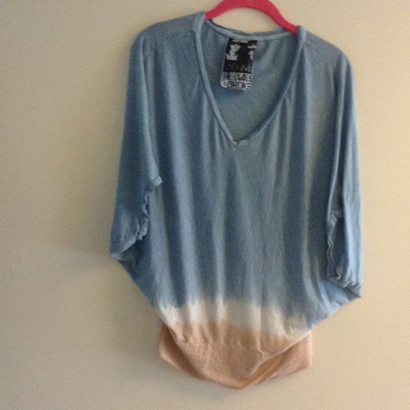 SOLD Young fabulous and broke dolman ombre tee