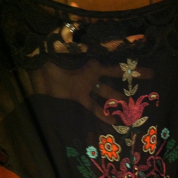 Dress - Picture 2 of 2