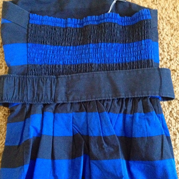 Sold. - Picture 4 of 4