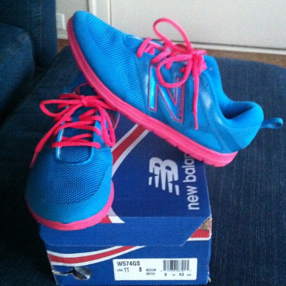 New Balance Sneakers