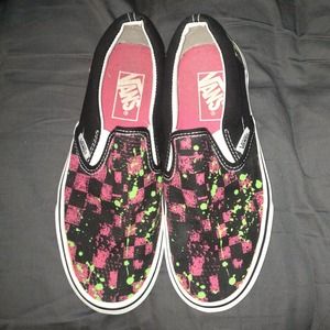 Brand new splatter paint Vans. Size 6.5