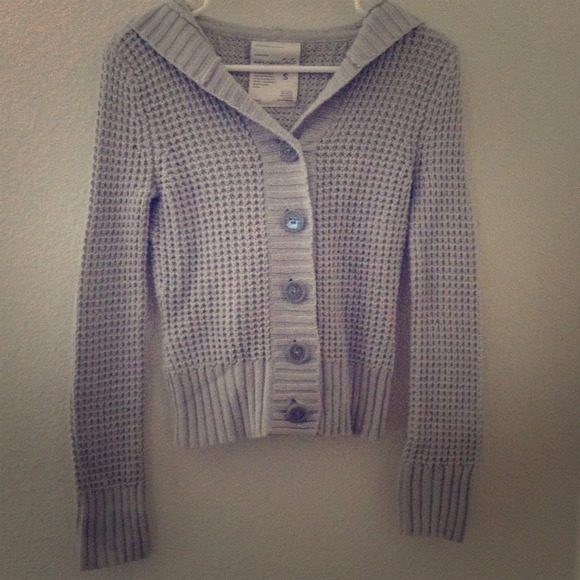 Cute Aeropostale button up sweater