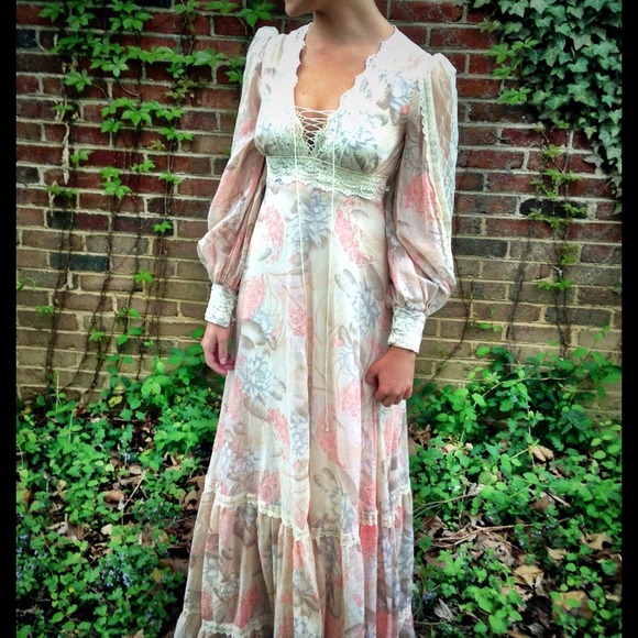 Vintage Gunne Sax dress from 1970's!!