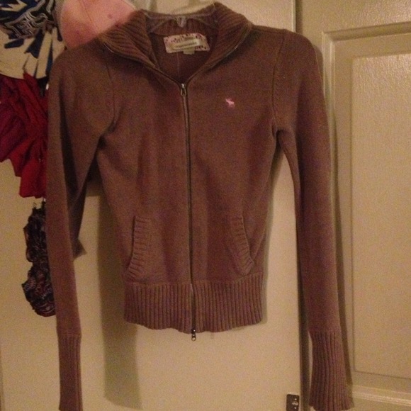Brown Abercrombie sweater