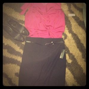 ❤In hold for @lariego❤ Super cute express skirt!