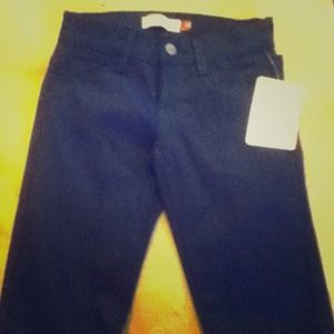 Navy blue pants perfect for school.