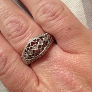 Silver "antique filigree" ring size 10