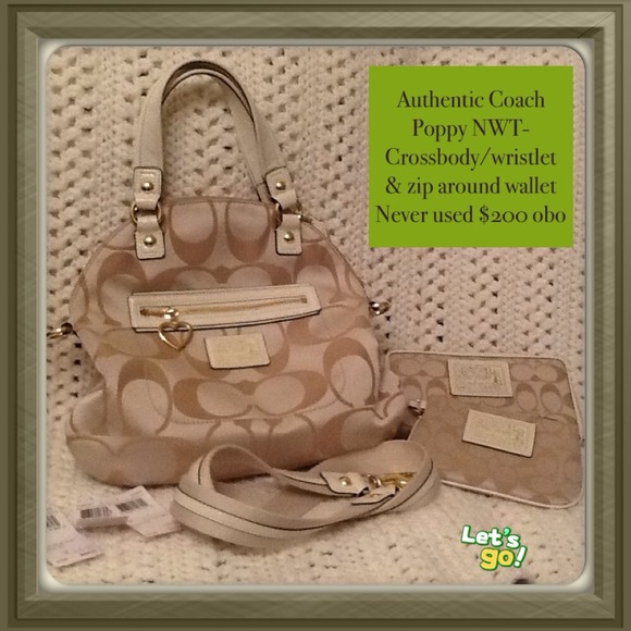 NWT authentic Coach Crossbody/wallet/wristlet