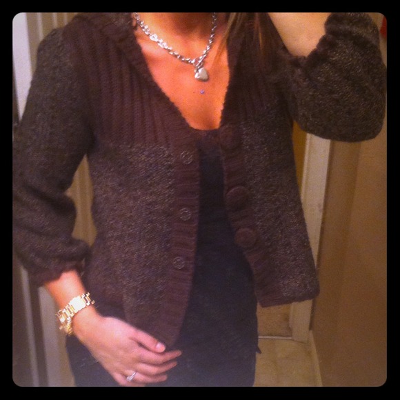Cute brown cardigan with large buttons