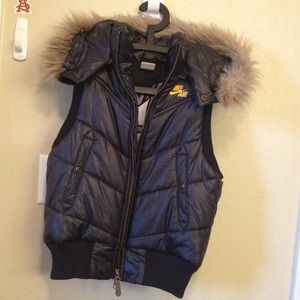 Nike women's puffy down vest