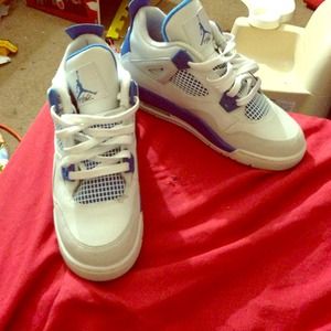 Jordan's still looks brand new only wore them once