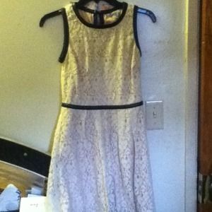 Pearl color crochet dress.