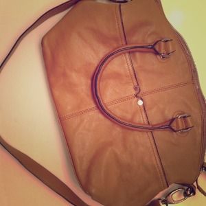 Tignanello tan caramel genuine leather purse