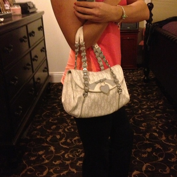 Additional pictures of Dior bag