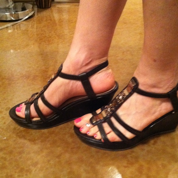 ❌SOLD❌ Wedges - Picture 2 of 4