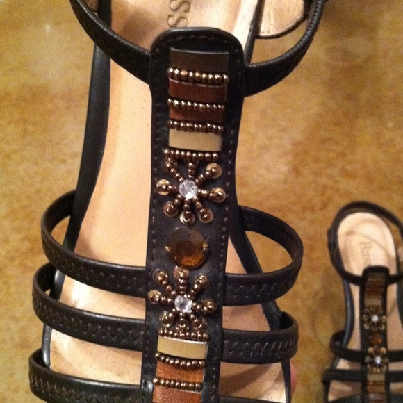 ❌SOLD❌ Wedges - Picture 4 of 4