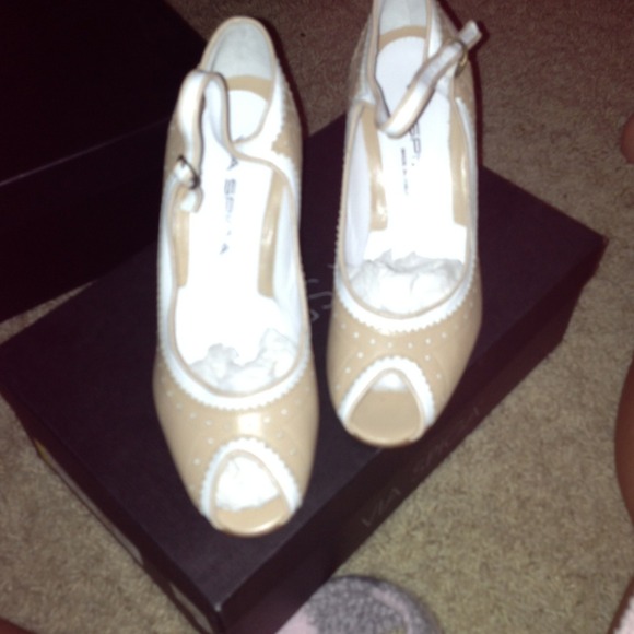 Via spigal shoes