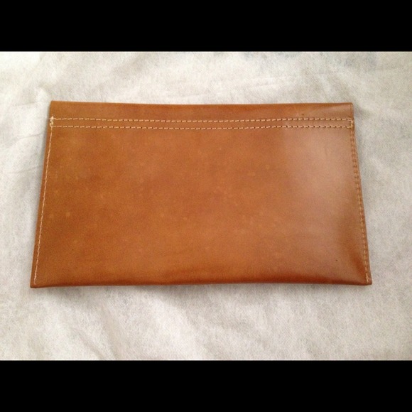 | Flat Thin Leather Envelope-Like Clutch | - Picture 3 of 3