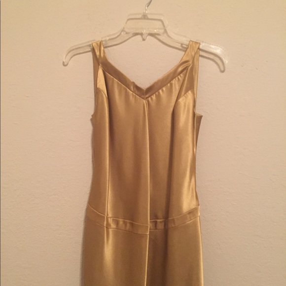 SOLD 😥 Gold Dress "How to Lose a Guy in 10 Days" - Picture 5 of 8