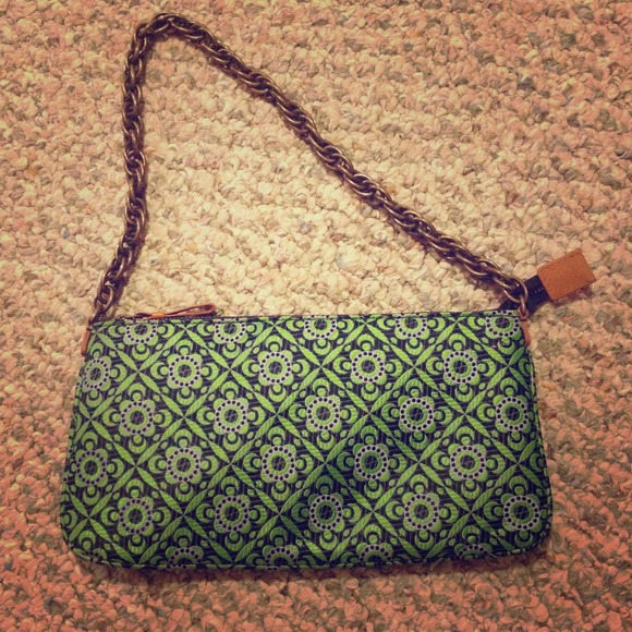 💋Sold
