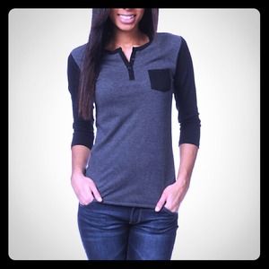 Charcoal & black Zine baseball tee⚾