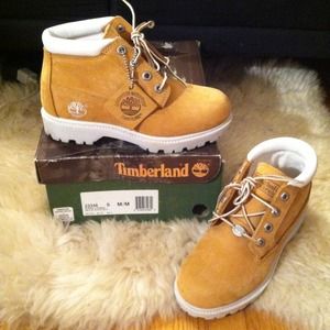 🌟REDUCED🌟Timberland boots