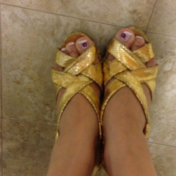 Gold wedge size 6 - Picture 4 of 4